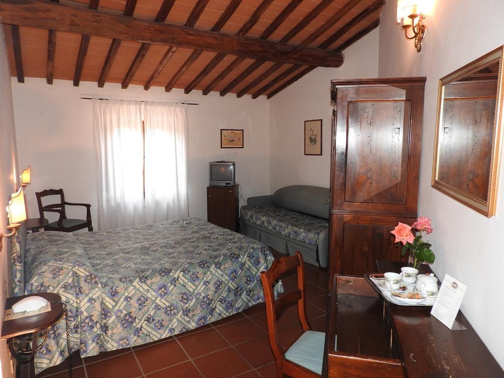 Hostal Relais Borgo Di Toiano Sovicille Exterior foto