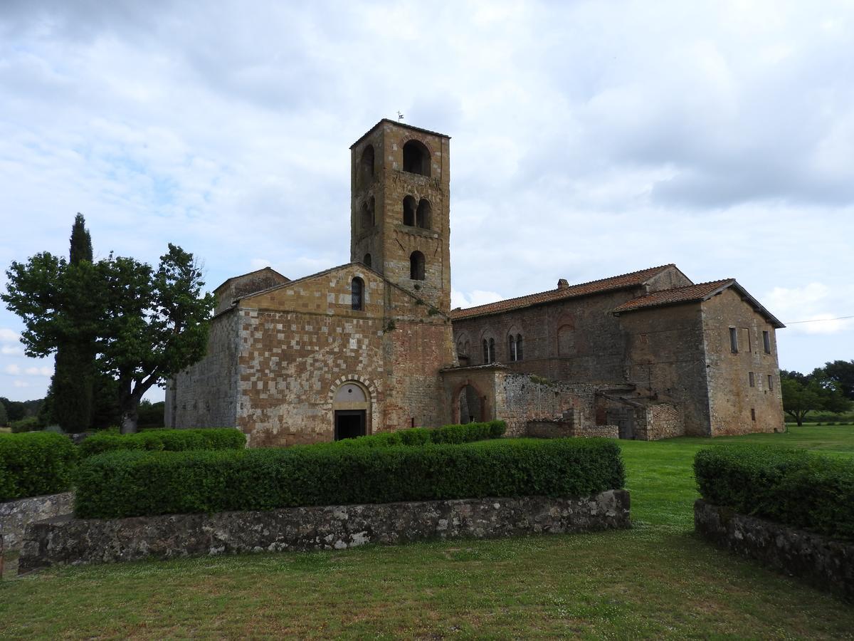 Hostal Relais Borgo Di Toiano Sovicille Exterior foto